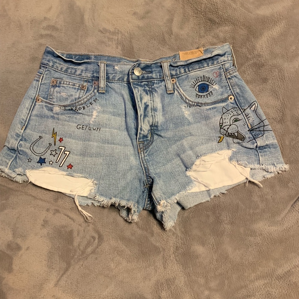 American Eagle Vintage High Rise Shorts size 4